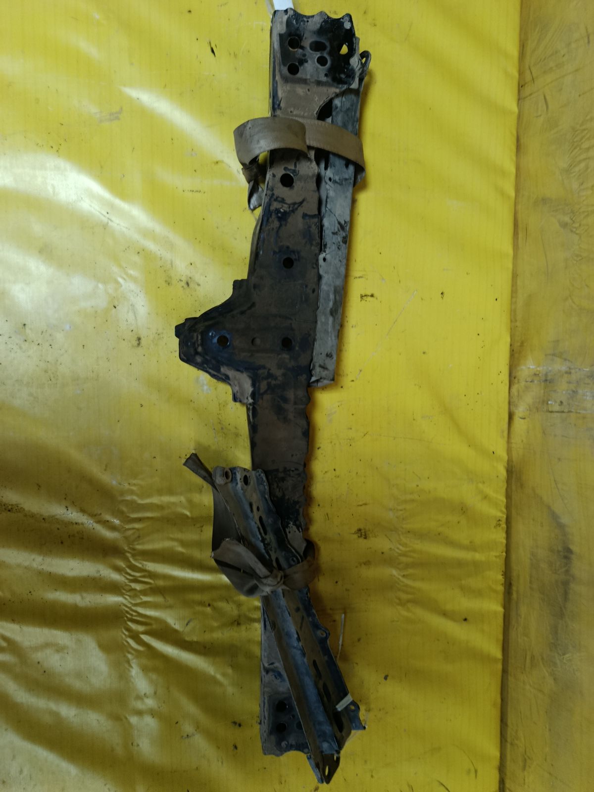 Балка под ДВС на Toyota Corolla ZRE151L 1ZR-FE Фото 2