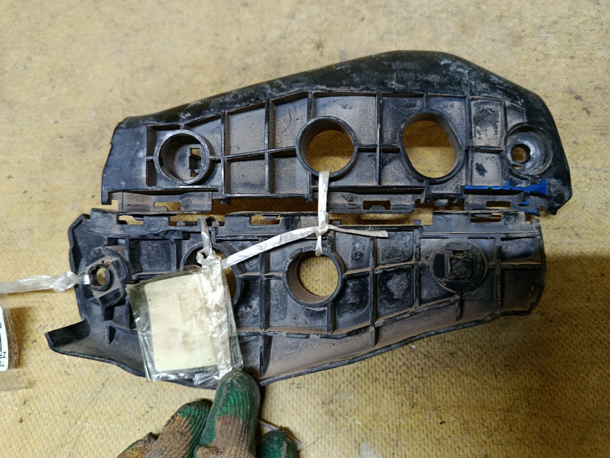 Крепление бампера 52116-02110, 52115-02110 на Toyota Corolla ZRE151L Фото 3