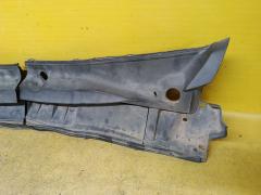Решетка под лобовое стекло 55781-02250, 55782-02190, 55783-02090 на Toyota Corolla ZRE150L Фото 2