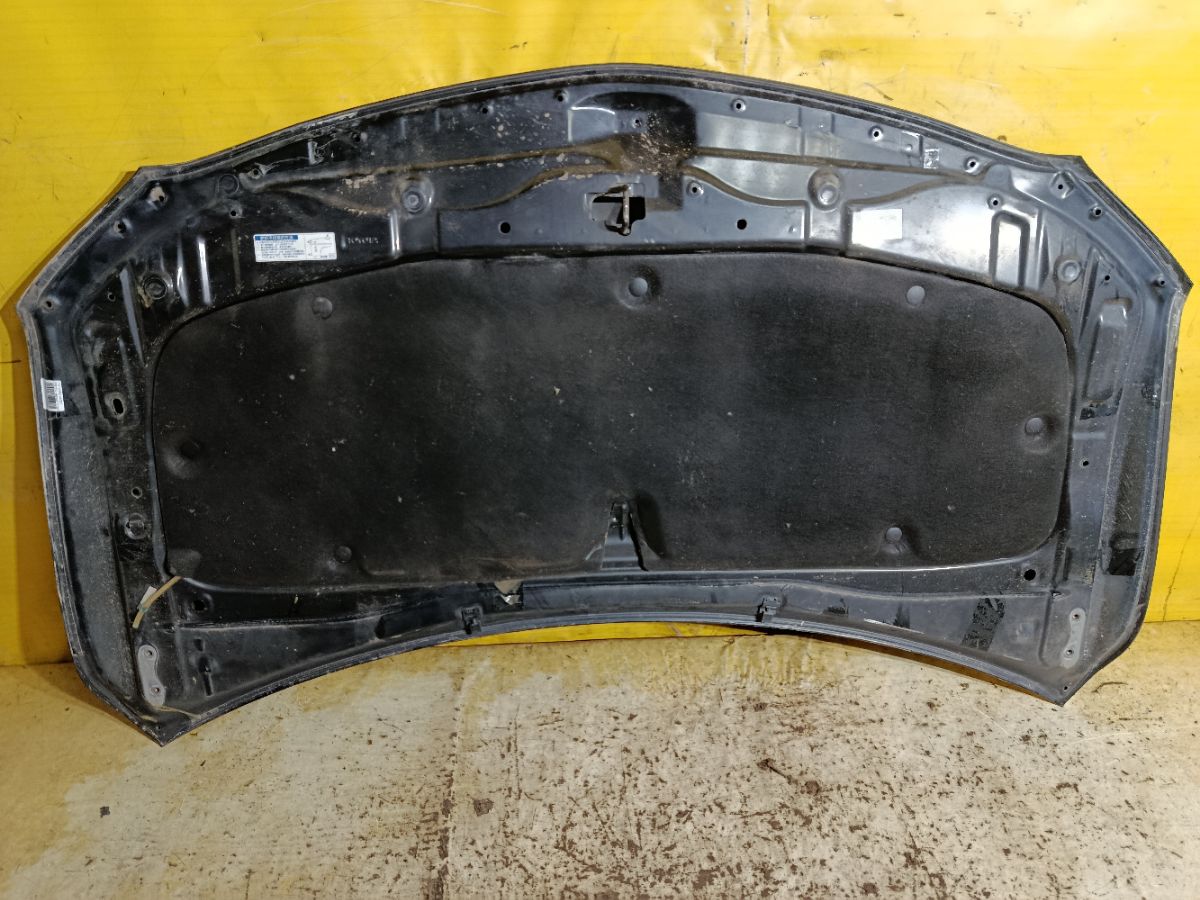 Капот на Toyota Corolla ZRE151L Фото 6
