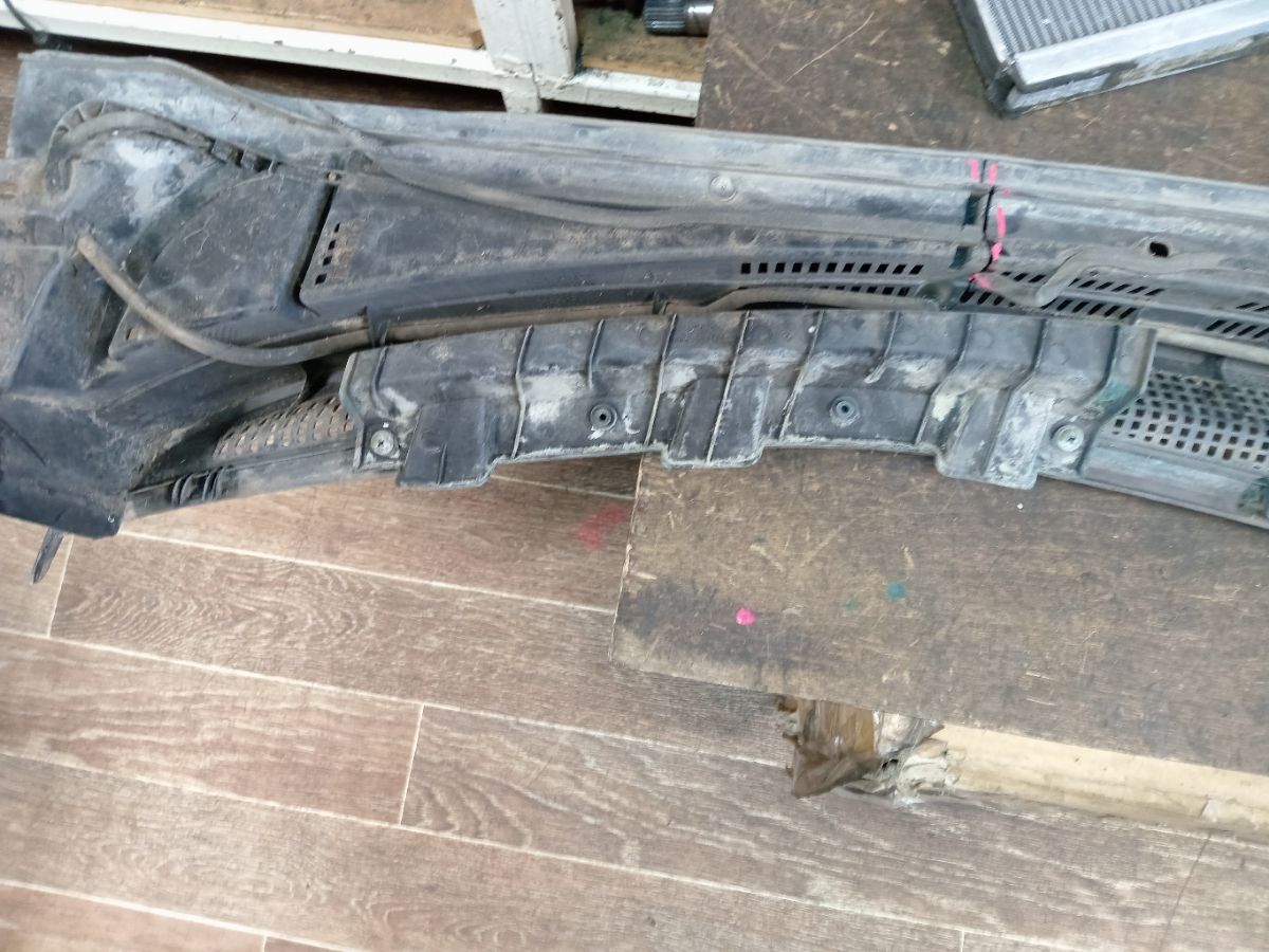 Решетка под лобовое стекло 0U861-51000, 0U861-54000 на Hyundai Solaris RB Фото 7