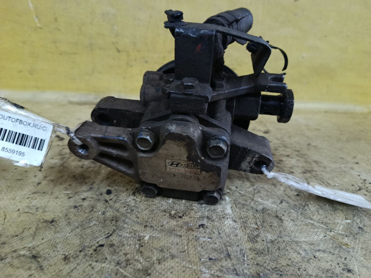 Насос гидроусилителя 57100-0L000 на Hyundai Tucson 1 JM G4GC Фото 3