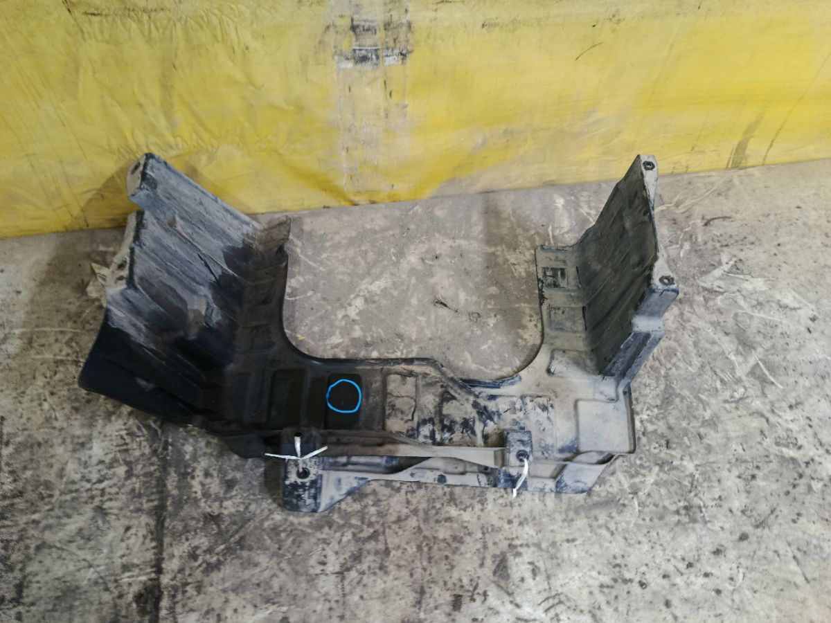 Защита двигателя 29130-A6100, 29120-B5000 на Kia Cerato YD G4FG Фото 1