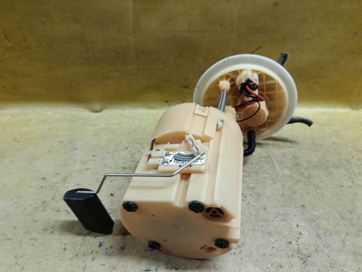 Бензонасос 31110-B5000 на Kia Cerato YD G4FG Фото 4