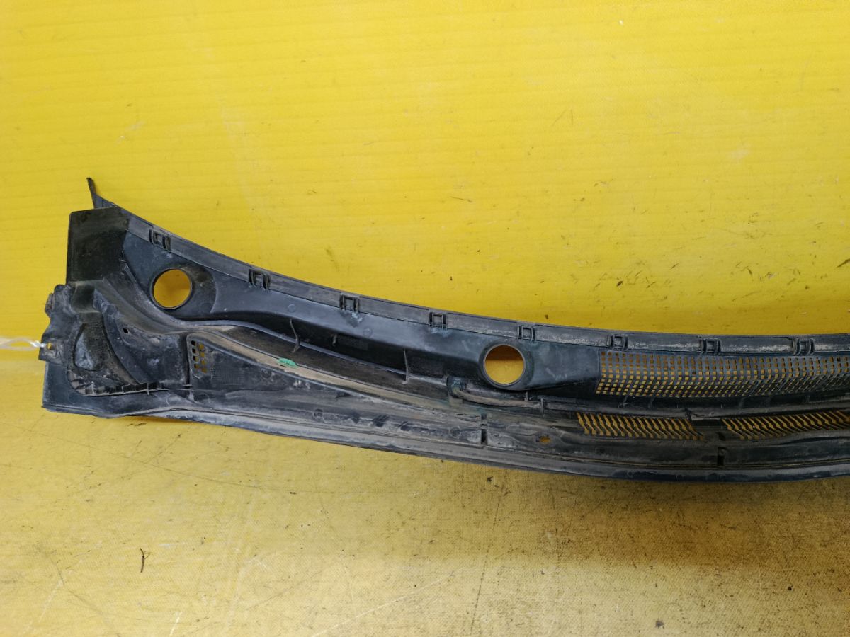 Решетка под лобовое стекло 0U861-51000, 0U861-54000 на Hyundai Solaris RB Фото 8