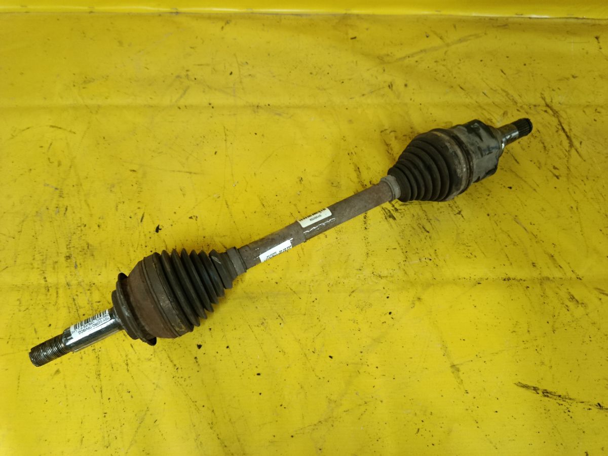 Привод на Toyota Corolla ZRE151L 1ZR-FE Фото 2