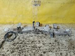 Планка телевизора на Toyota Corolla ZRE151L 1ZR-FE Фото 3
