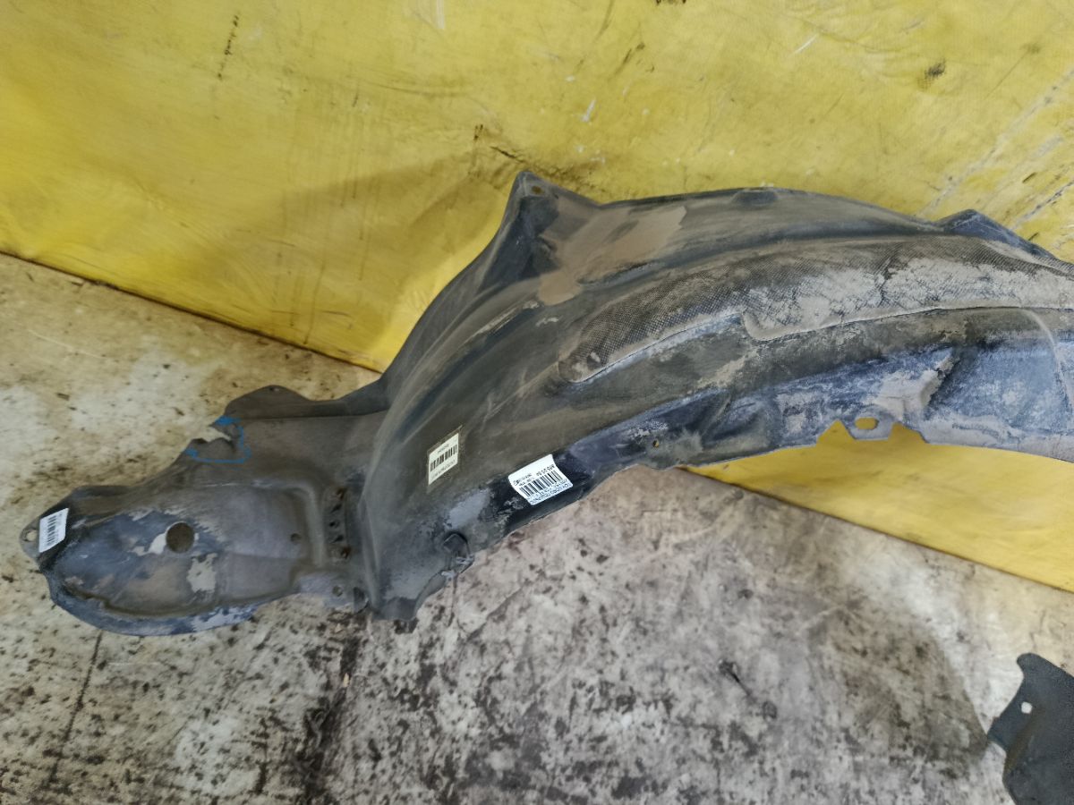 Подкрылок на Toyota Corolla ZRE151L 1ZR-FE Фото 6
