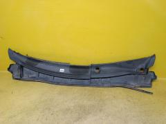 Решетка под лобовое стекло 55781-02250, 55782-02190, 55783-02090 на Toyota Corolla ZRE150L Фото 2