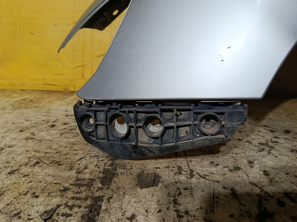 Крыло переднее на Toyota Corolla ZRE151L Фото 5