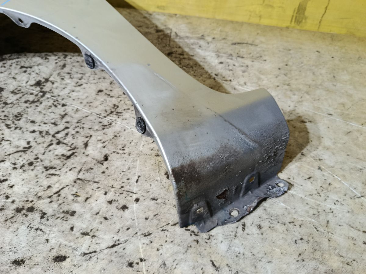 Крыло переднее на Toyota Corolla ZRE151L Фото 7