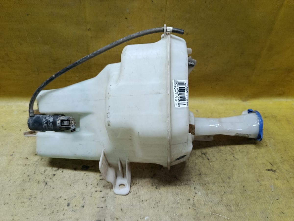 Бачок омывателя 98610-4V000, 98510-4V000 на Hyundai Elantra MD Фото 3