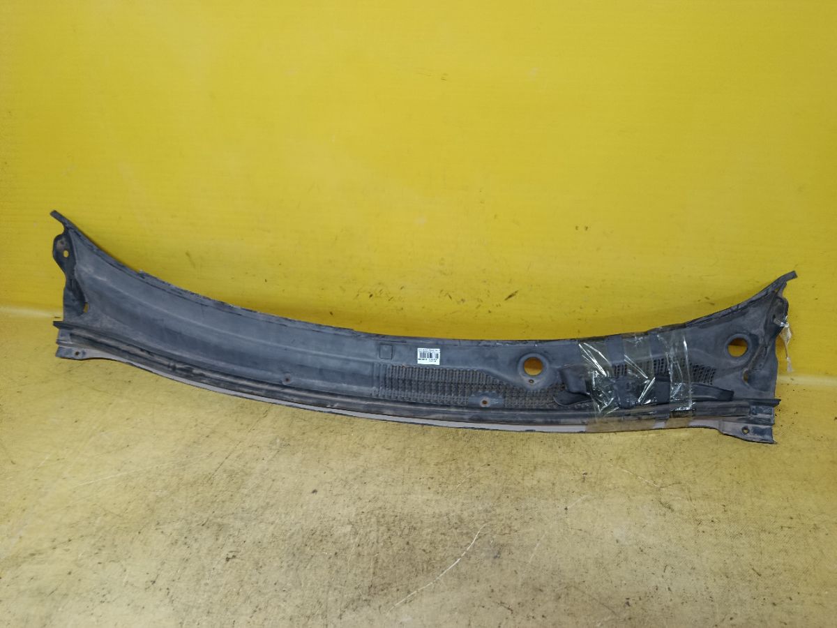 Решетка под лобовое стекло 95486238 на Chevrolet Aveo T300 Фото 3