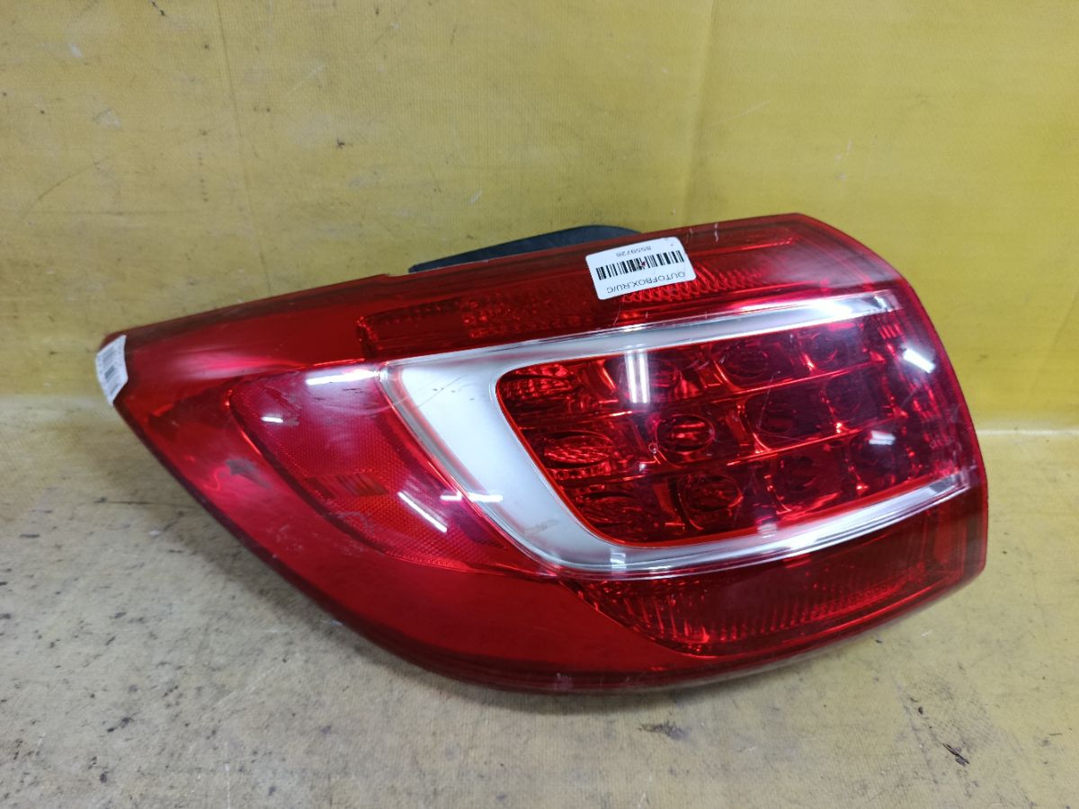 Стоп 92401-4T000 на Kia Sportage SL Фото 5