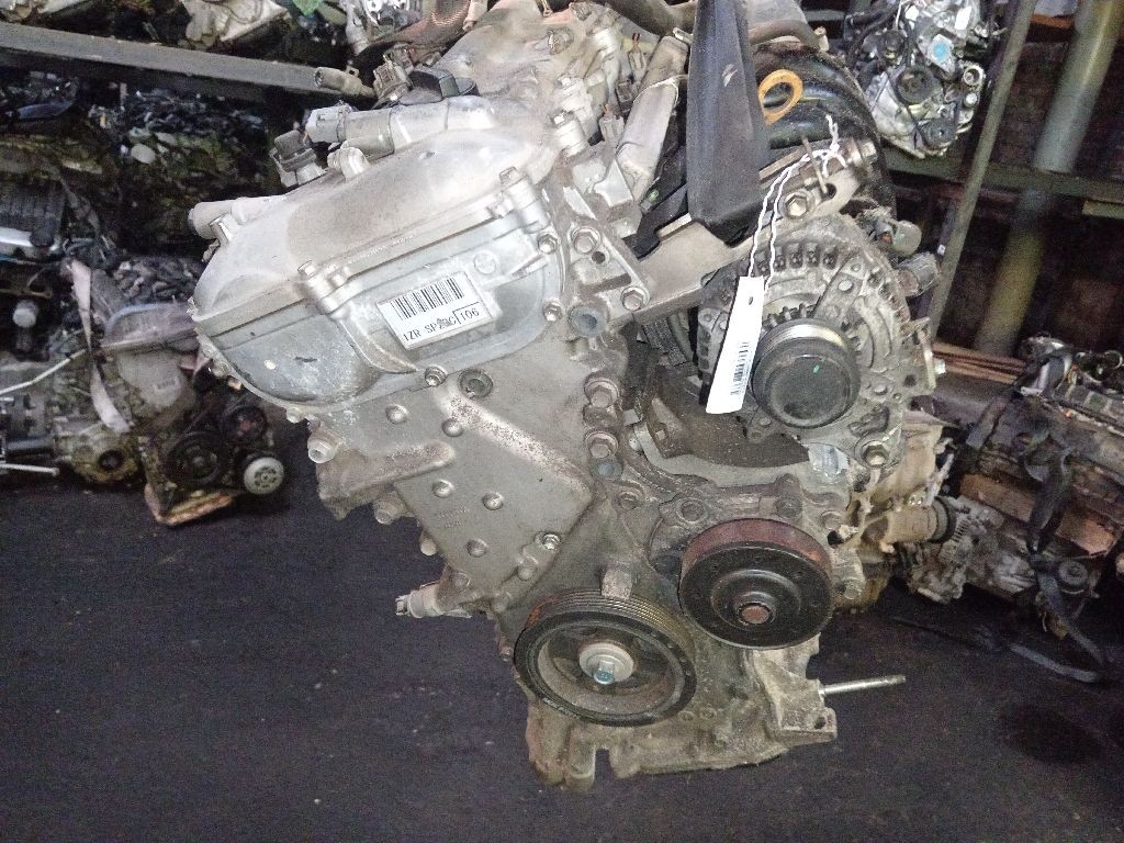 Двигатель на Toyota Vios ZSP92L 1ZR-FE Фото 6