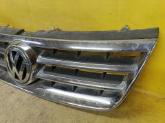 Решетка радиатора 7L6853601A на Volkswagen Touareg 7L Фото 4