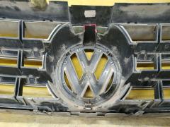 Решетка радиатора 7L6853601A на Volkswagen Touareg 7L Фото 9