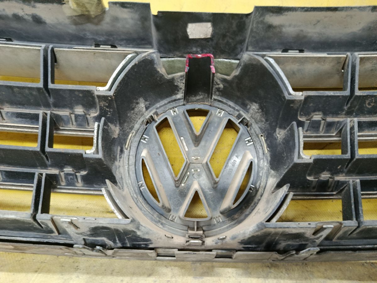 Решетка радиатора 7L6853601A на Volkswagen Touareg 7L Фото 9