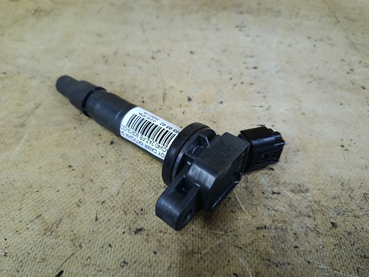 Катушка зажигания 90919-02260 на Toyota Camry ACV40 2AZ-FE Фото 2