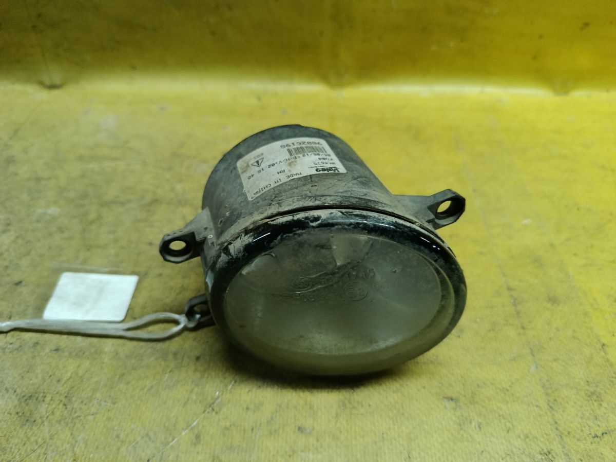 Туманка бамперная 03B04709 03B04709,212-2052R-UQ, 81210-0D040, 81210-0D041, 81210-0D042, 939.TY5921R на Toyota Camry ACV40 Фото 3