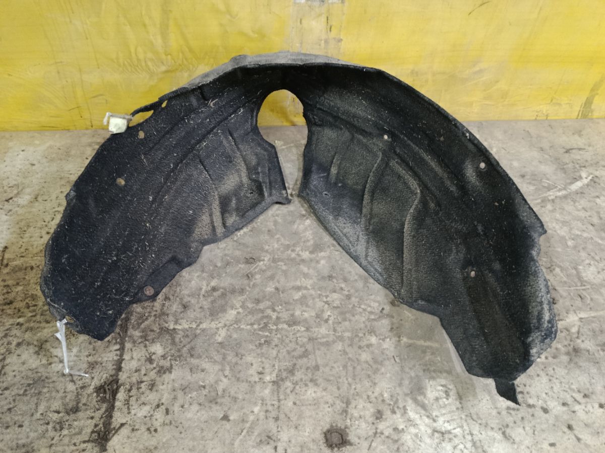 Подкрылок на Toyota Camry ACV40 2AZ-FE Фото 2
