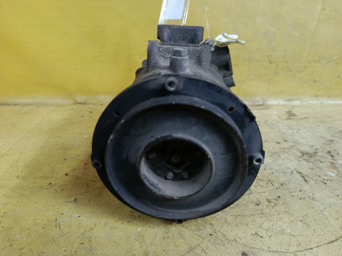 Компрессор кондиционера KT447260-0979 на Toyota Camry ACV40 2AZ-FE Фото 6