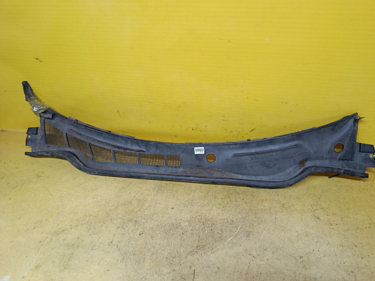 Решетка под лобовое стекло 55781-06130, 55708-06130 на Toyota Camry ACV40 Фото 2