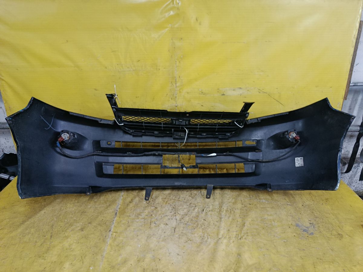 Бампер 52-040 52-040,52119-28A60 на Toyota Noah AZR60G Фото 11