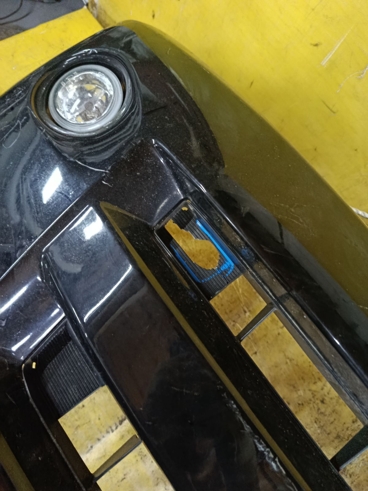 Бампер 52-040 52-040,52119-28A60 на Toyota Noah AZR60G Фото 6