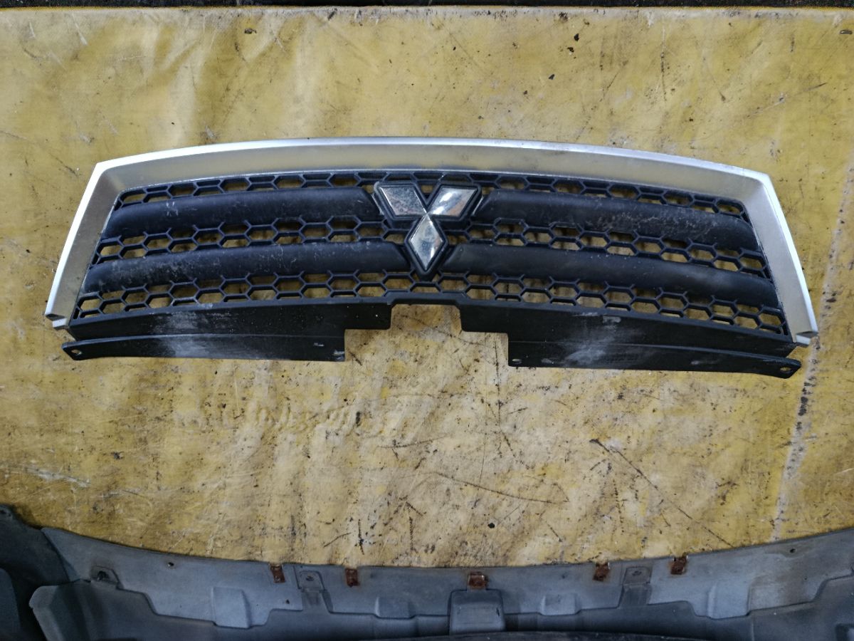 Бампер на Mitsubishi Outlander CW5W Фото 8