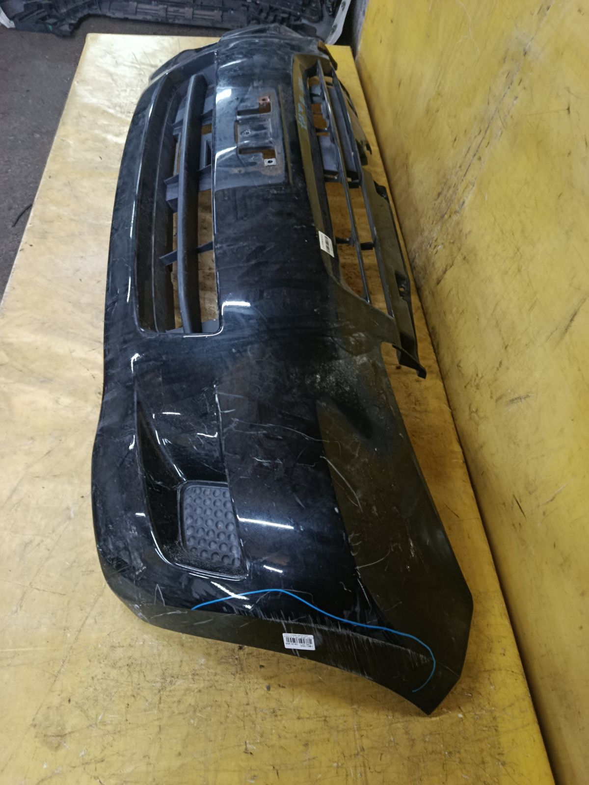 Бампер 52119-B1100 на Toyota Passo KGC10 Фото 4