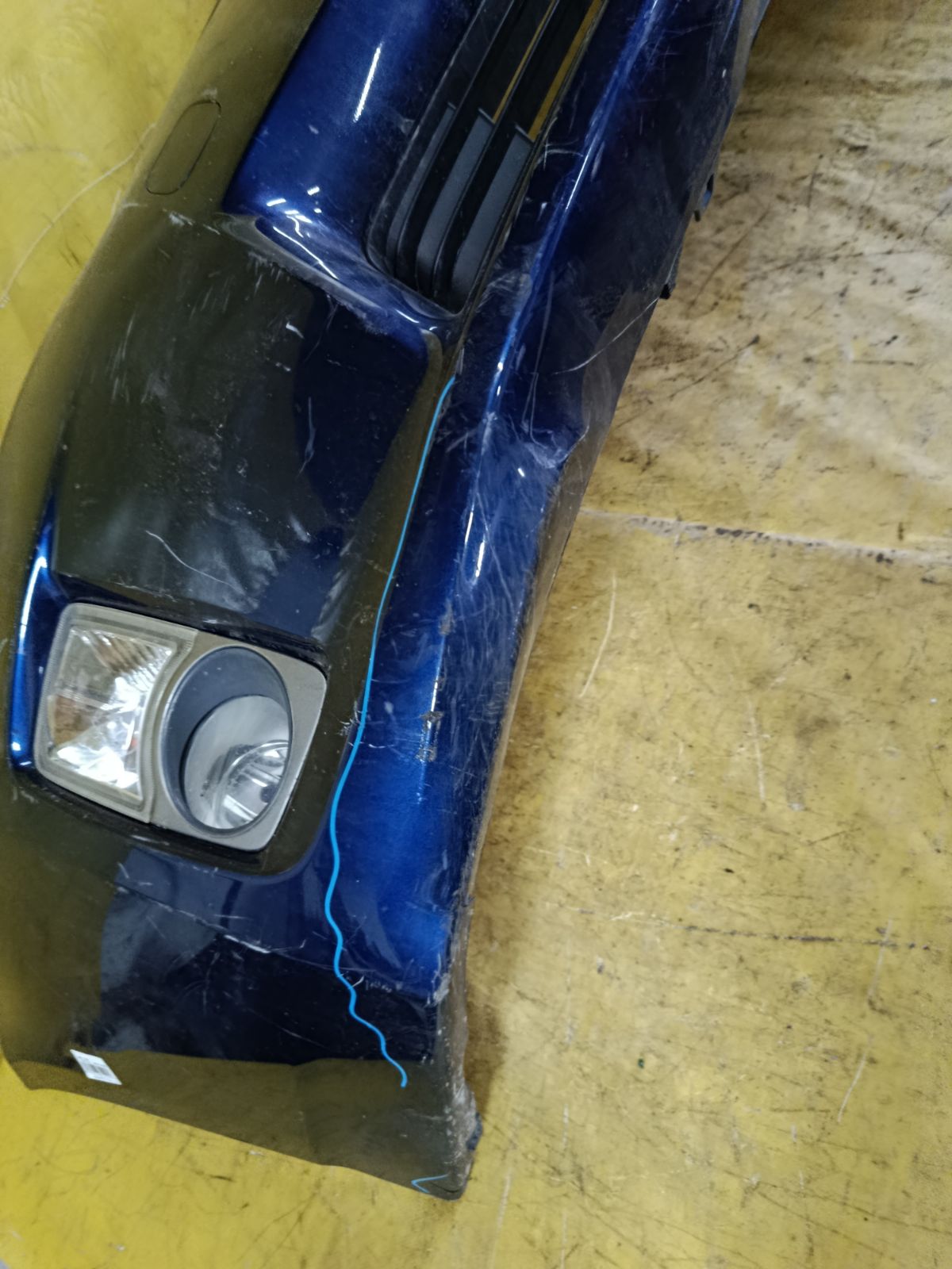 Бампер 47-39 47-39,52119-47080 на Toyota Prius ZVW30 Фото 6