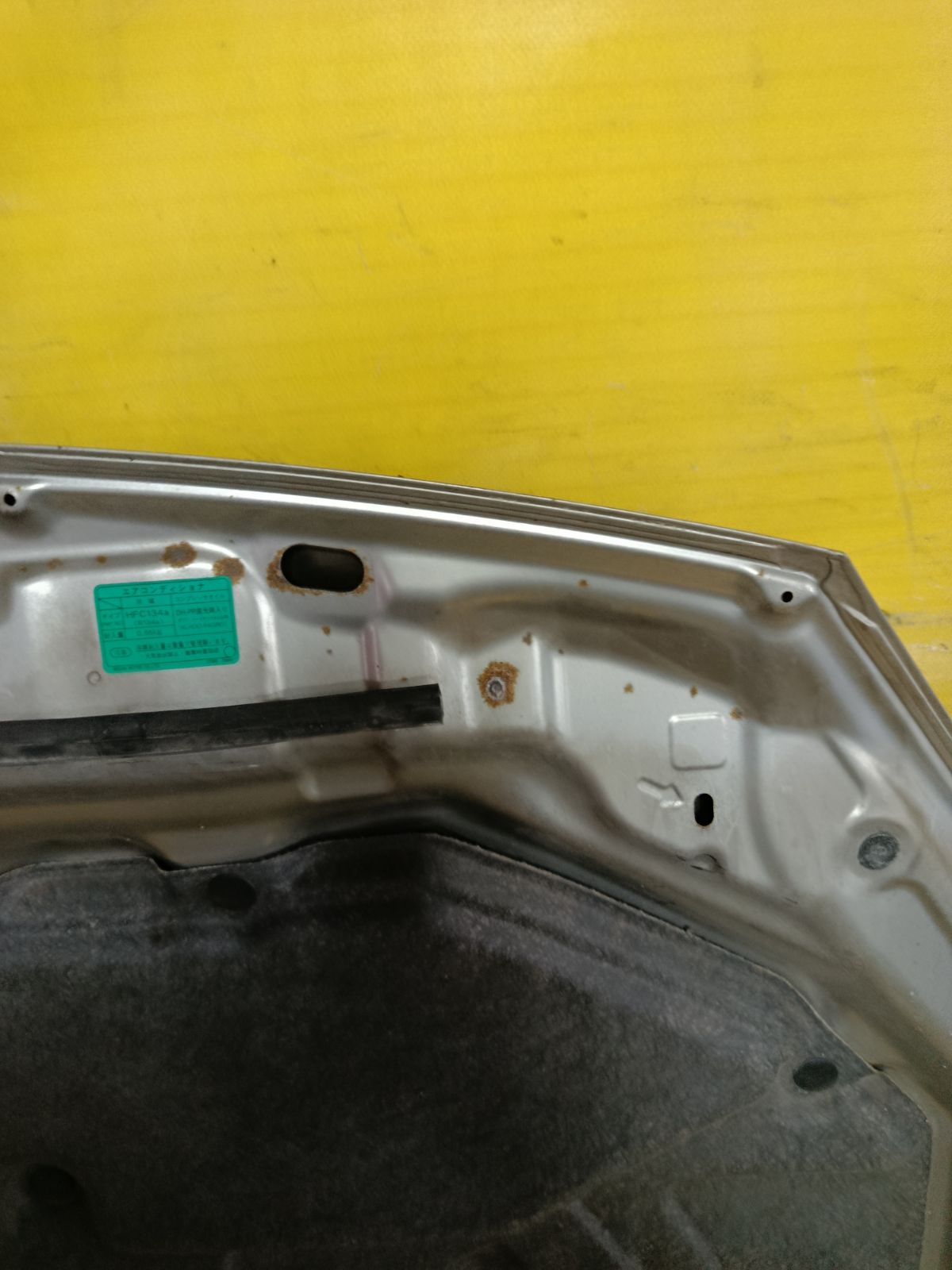 Капот на Nissan Wingroad WFY11 Фото 6