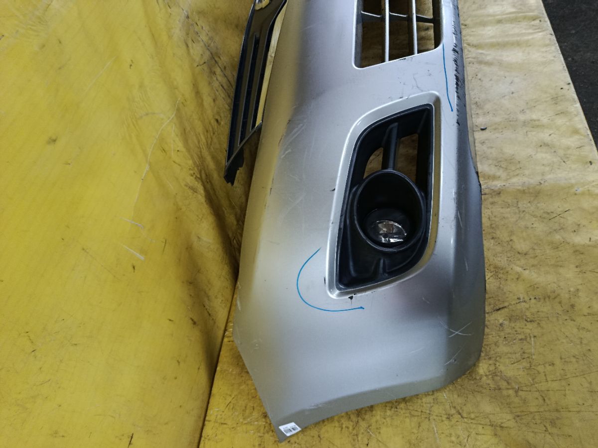 Бампер 2704 2704,62022-8Y20H на Nissan Note E11 Фото 6