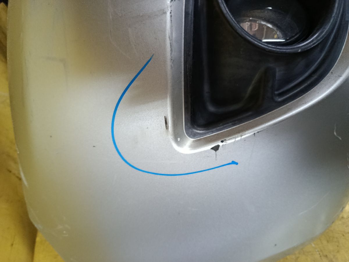 Бампер 2704 2704,62022-8Y20H на Nissan Note E11 Фото 7