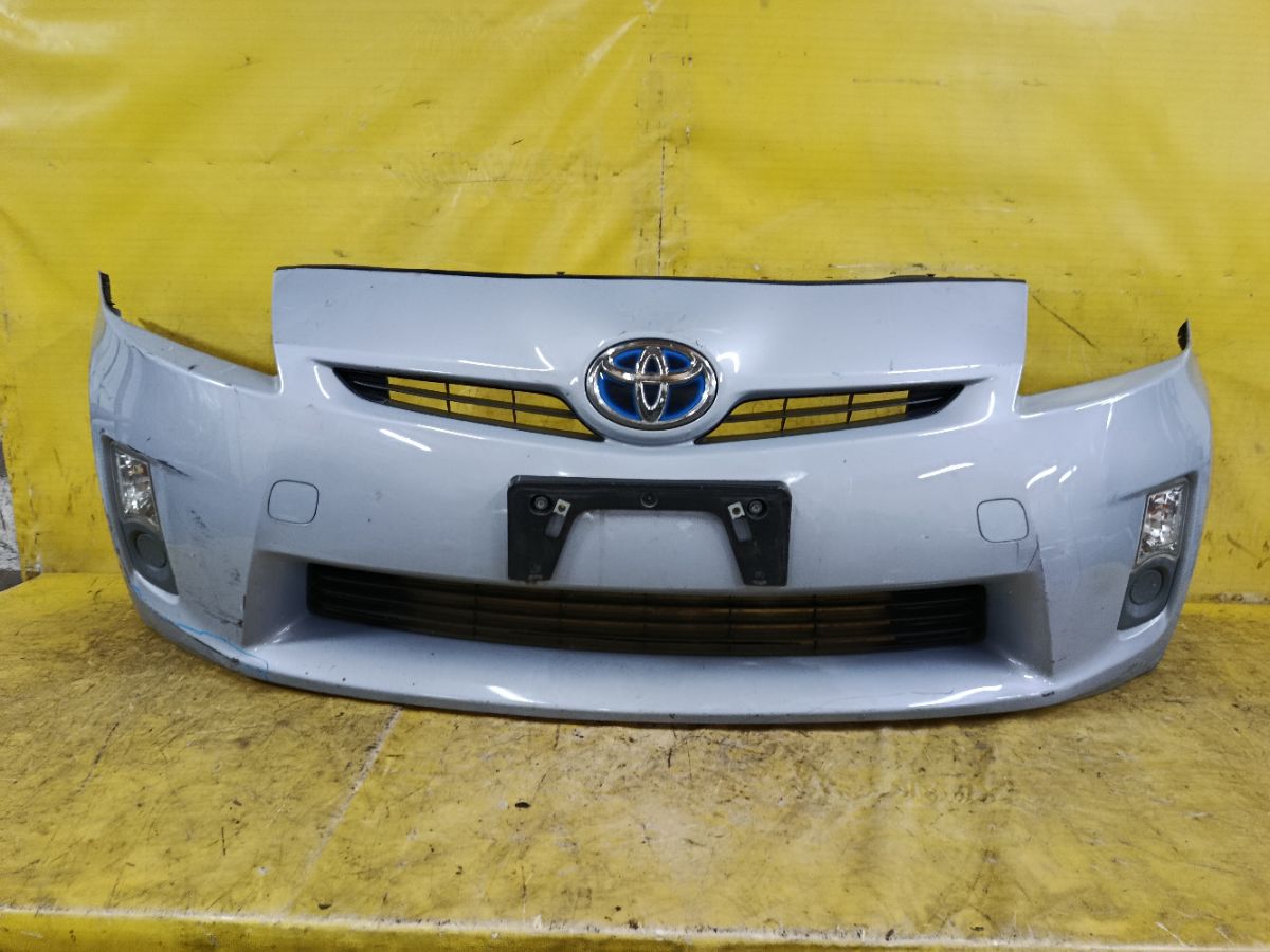Бампер 47-39 47-39,52119-47080 на Toyota Prius ZVW30 Фото 2