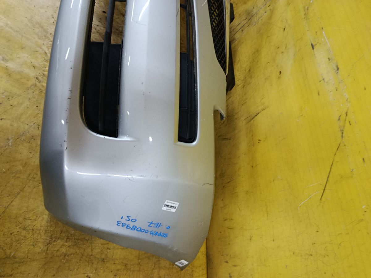 Бампер 52119-52480 на Toyota Ractis SCP100 Фото 7