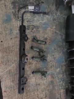 Форсунка инжекторная 23250-22040, 23209-0D040, 23209-22040 на Toyota Vista ZZV50 1ZZ-FE Фото 3