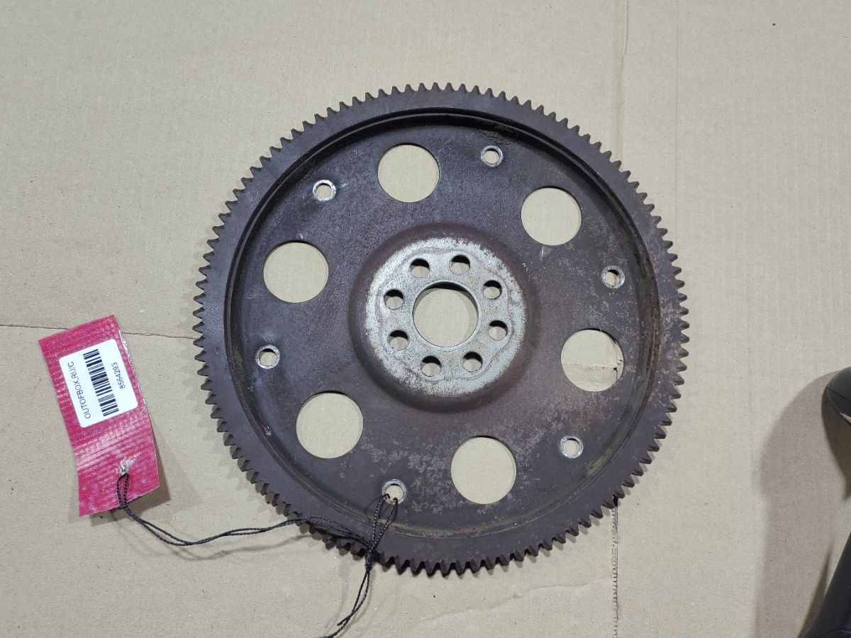 Маховик 32101-12090, 32101-12091 на Toyota Vista ZZV50 1ZZ-FE Фото 3