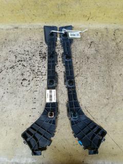 Крепление бампера 52575-47020, 52576-47020 на Toyota Prius ZVW30 Фото 3