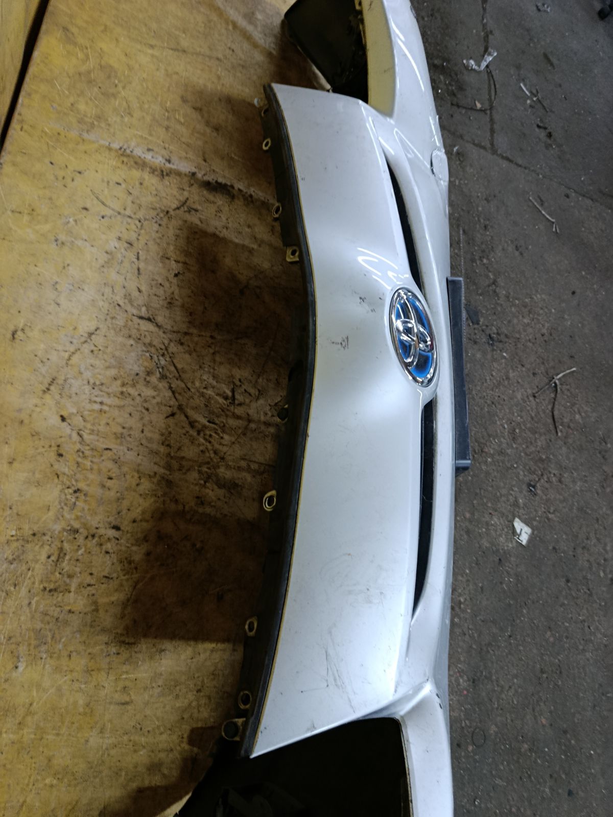 Бампер 0D-2 0D-2,52119-47080 на Toyota Prius ZVW30 Фото 1