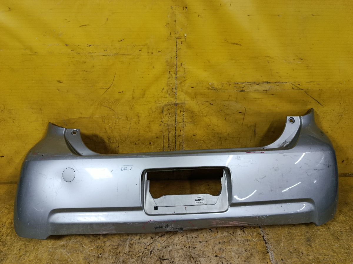 Бампер 52159-B1010 на Toyota Passo KGC10 Фото 1
