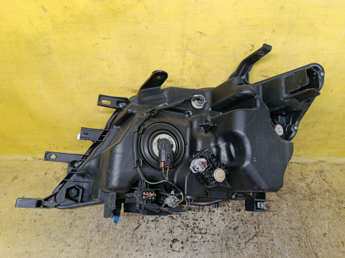 Фара 100-23683 100-23683, на Nissan Serena FC26 Фото 2