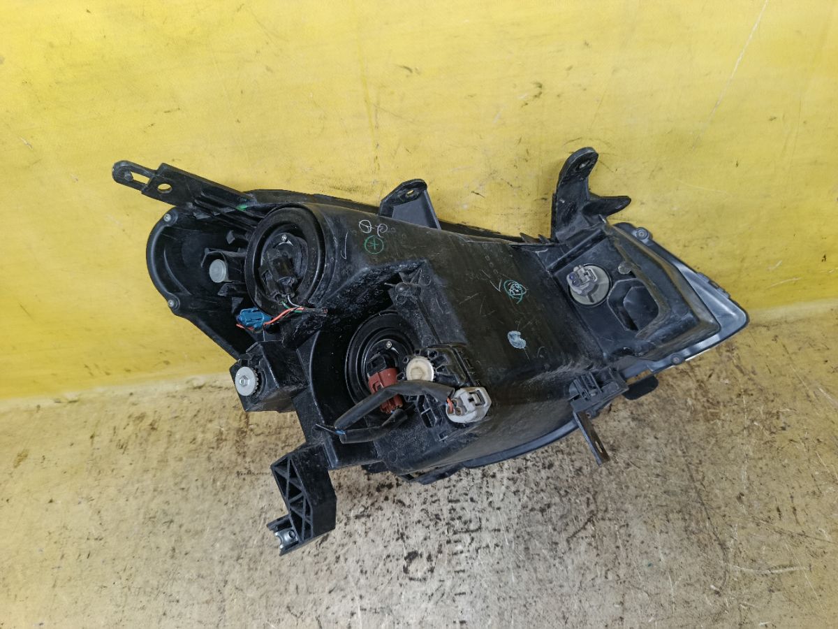 Фара 100-63823 100-63823, на Nissan Bluebird Sylphy KG11 Фото 2