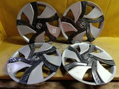 Колпак на Honda Fit GK3 44733-T5C-N01