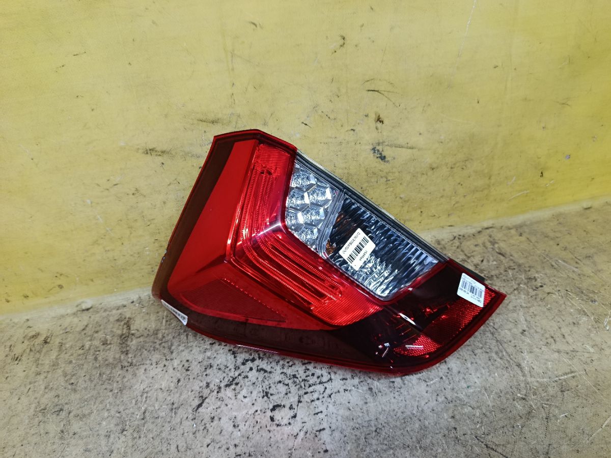 Стоп W1698 W1698, на Honda Fit Hybrid GP5 Фото 1