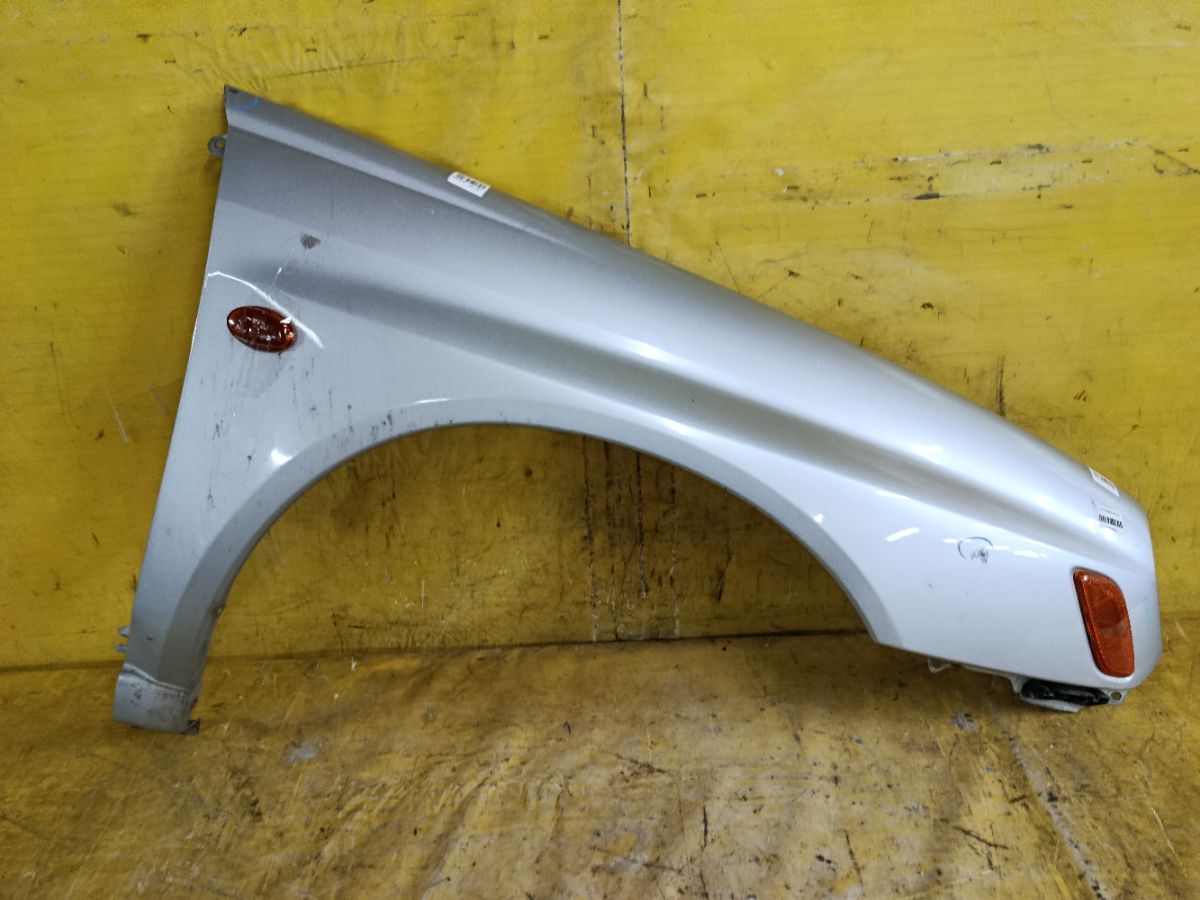 Крыло переднее на Subaru Impreza Wrx GD9 Фото 1