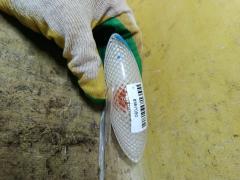 Поворотник в крыло на Toyota Vitz SCP10 T81 81730-52010, Правое расположение