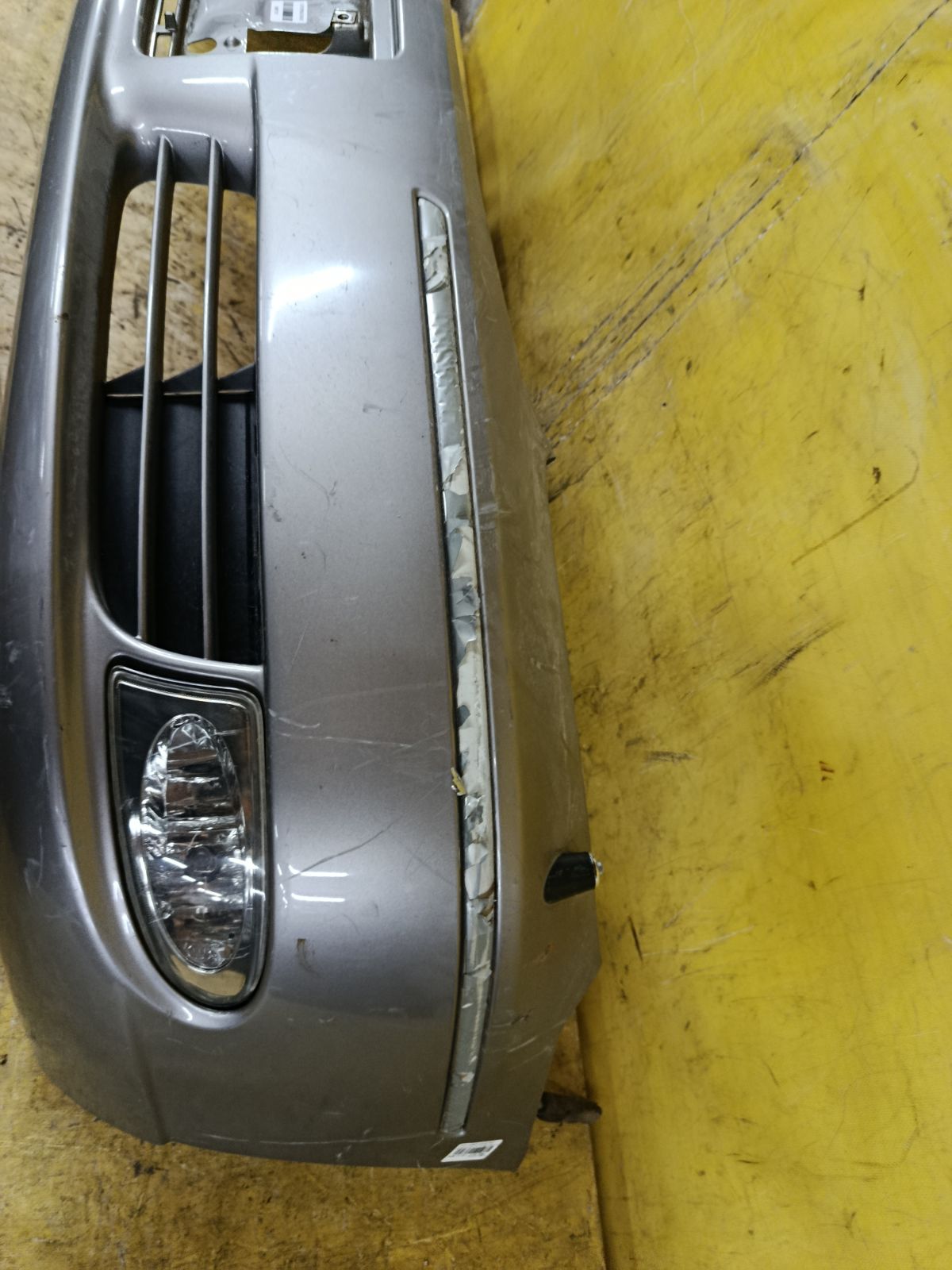 Бампер 51-17 51-17,52119-51040 на Toyota Brevis JCG15 Фото 2