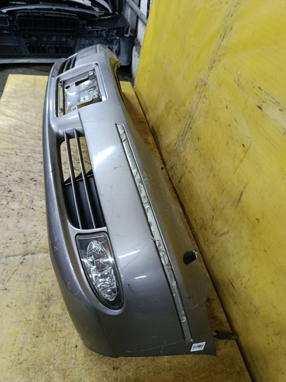 Бампер 51-17 51-17,52119-51040 на Toyota Brevis JCG15 Фото 6